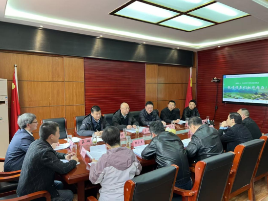 分省院党组书记詹瑞赴茅坪村调研指导驻村帮扶工作并慰问工作队